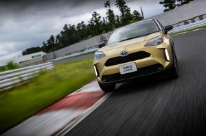 Toyota Yaris Cross Hybrid 2020 года  (JP)